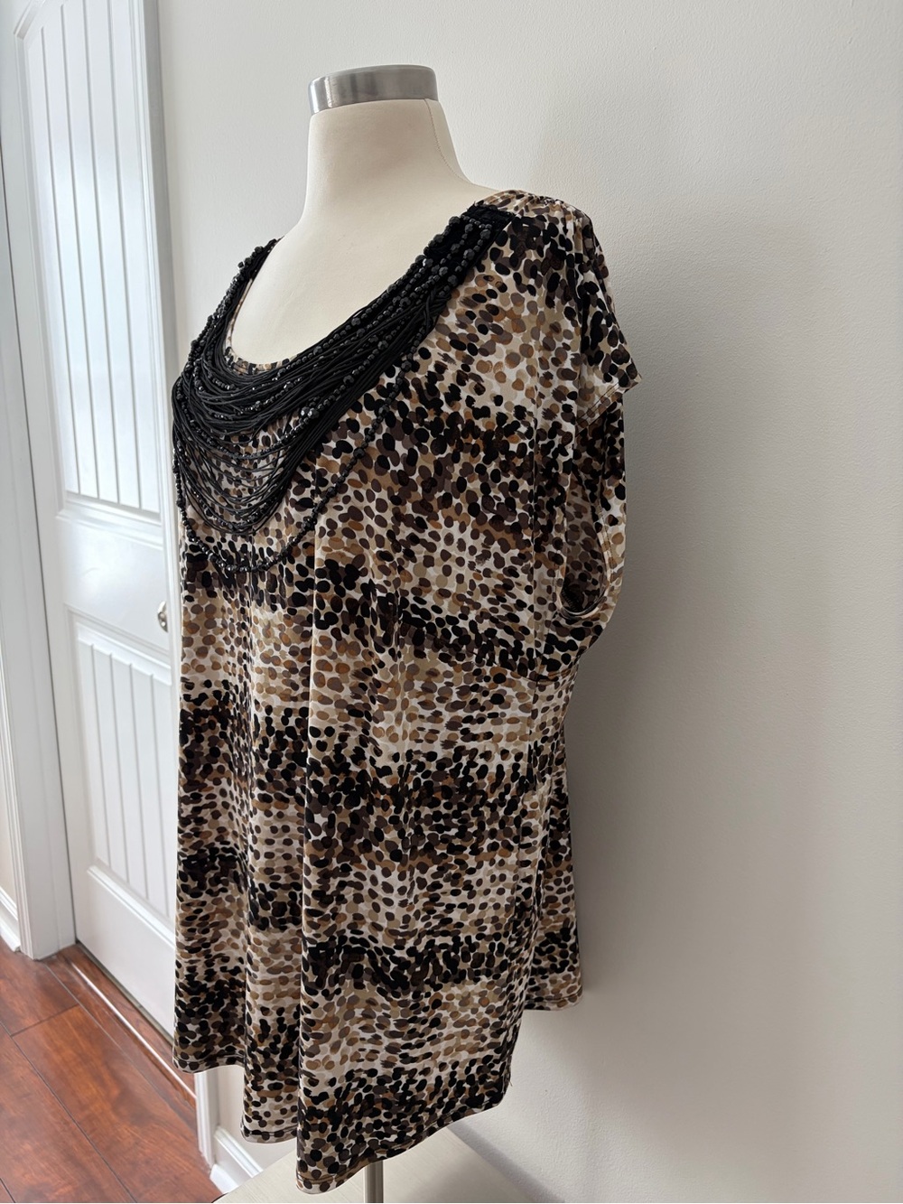 Vintage Cato Animal-Print Scoop Neck Top Attached Beaded Neck 18/20W Y2K Style - Picture 7 of 13